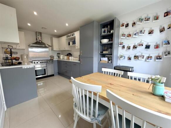Dining Kitchen
