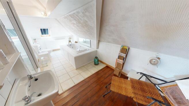 Villiers Crescent - En Suite