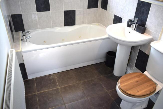 DOWNSTAIRS BATHROOM