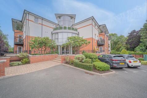 Warwick Road, Knowle, B93