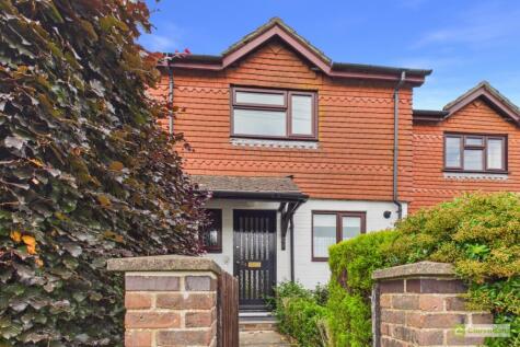New Road, Ridgewood, Uckfield, TN22