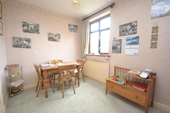 Breakfast room