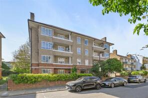 19, Linden Court, Frithville Gardens, London W12 7JJ