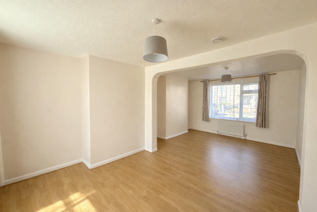 Living Room 1.png
