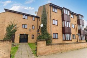 14, 1a Coverdale Court, Raynton Road, Enfield EN3 6AR