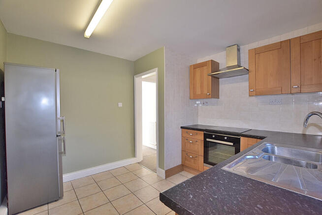 2 bed Apartment for sale Image 6