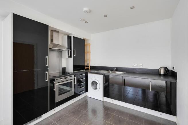 Kitchen ()