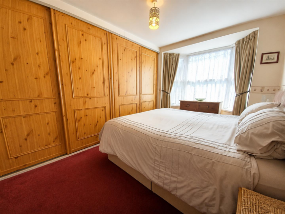 19, Elmdale Road, Bideford photo 4