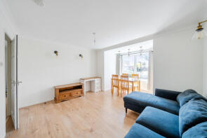 44, Chaucer Drive, London SE1 5TA