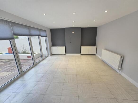 WhatsApp Image 2025-10-10 at 4.34.05 PM (2).jpeg