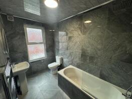 37, Royal Park Terrace, Hyde Park, Leeds LS6 1EX