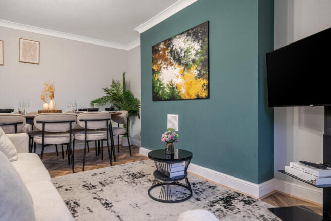 1394577-9-6943ee0...