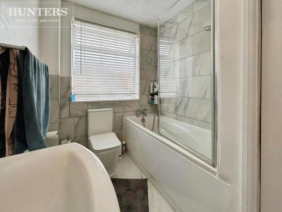 3 bed Terraced for sale Image 8