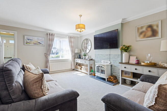 3 bed Terraced for sale Image 9