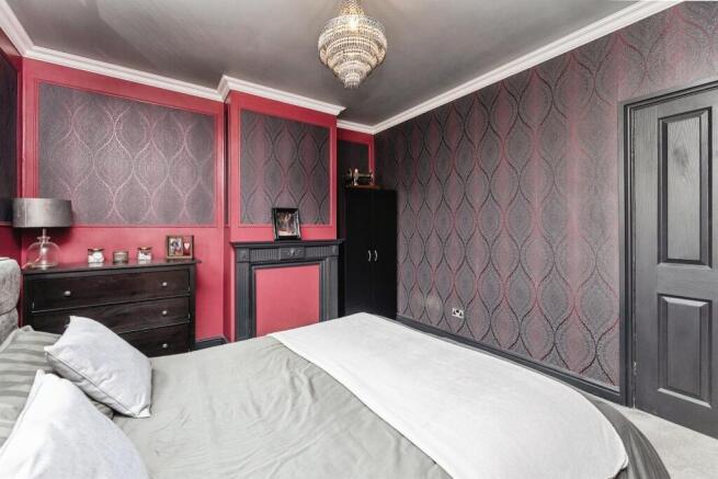 3 bed Semi-Detached for sale Image 12