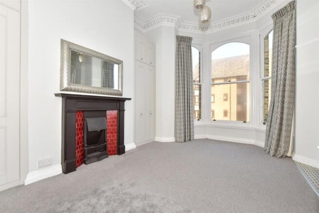 Lounge/ Bedroom