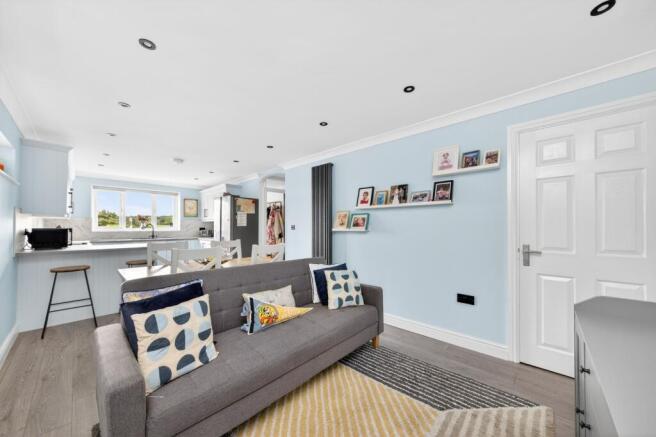 3 bed Detached for sale Image 10