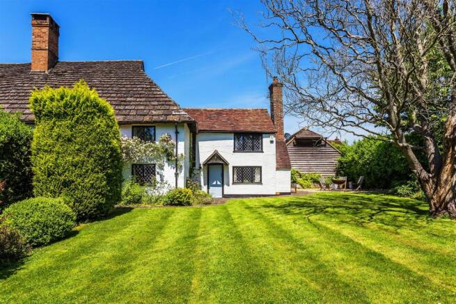house. estate agency Bucks Green Snoxall