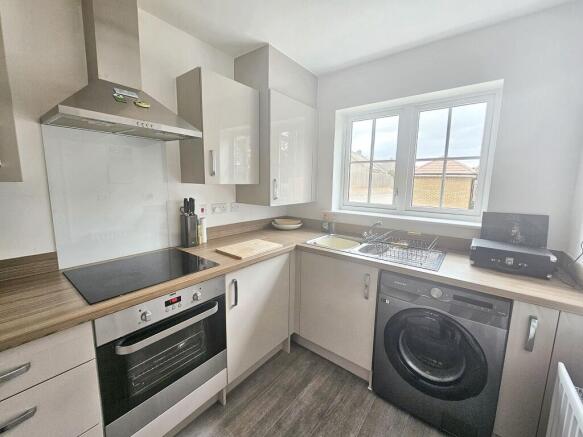 Bedell Road, Maidstone photo 5