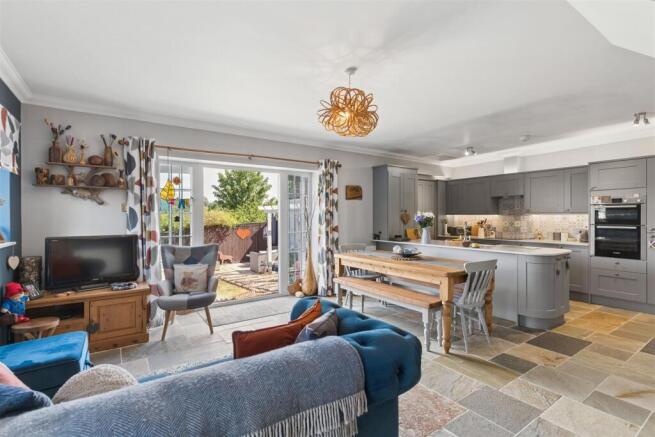 Kitchen/Breakfast/Family Room