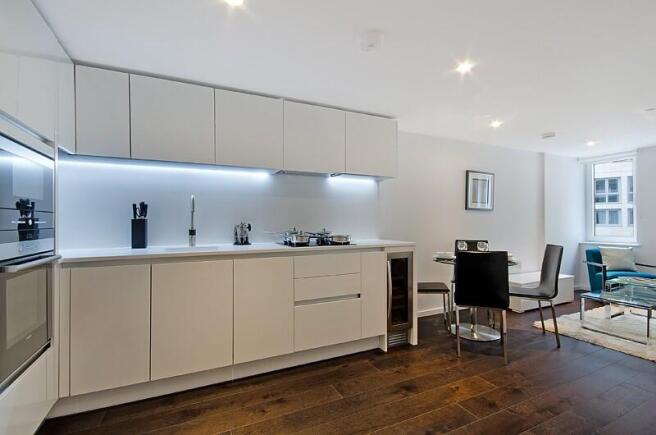kitchen (Main)