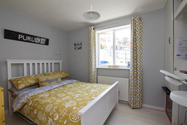 Bedroom 2.JPG