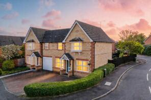 30, Hallbrooke Gardens, Binfield, Bracknell RG42 4UE