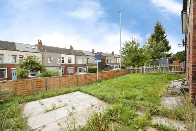 Barnsley Road, WEST YORKSHIRE, WF9 photo 4