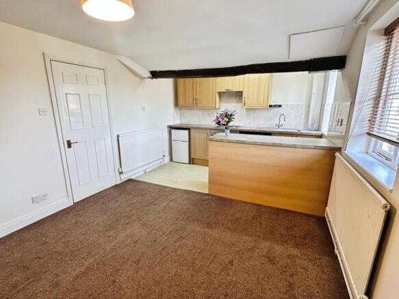 Kitchen/Lounge
