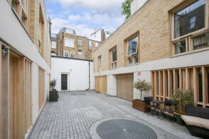 2, Glynde Mews, London SW3 1AB