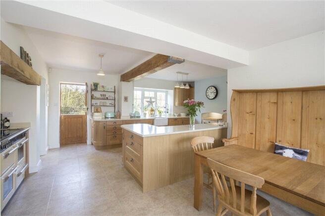 Kitchen/Breakfast