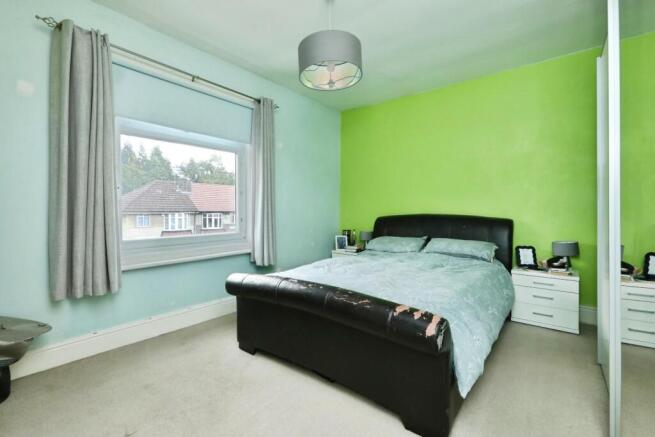 4 bed Terraced for sale Image 10