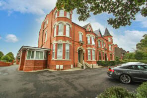Flat 3, 111, Thorne Road, Wheatley, Doncaster DN2 5BQ
