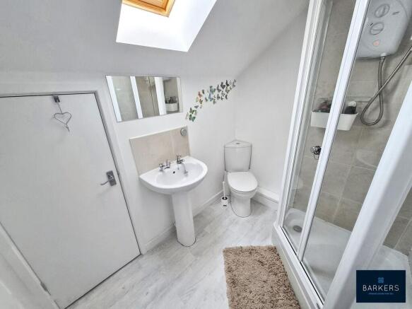 3 bed Town House for sale Image 12