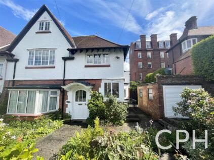 Holbeck Road, Scarborough, YO11
