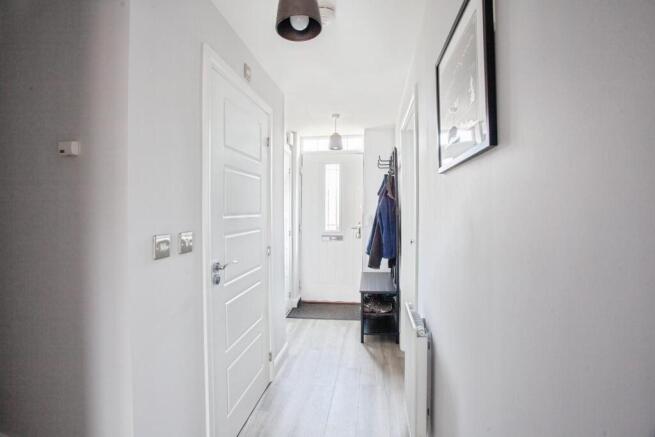 3 bed Town House for sale Image 8
