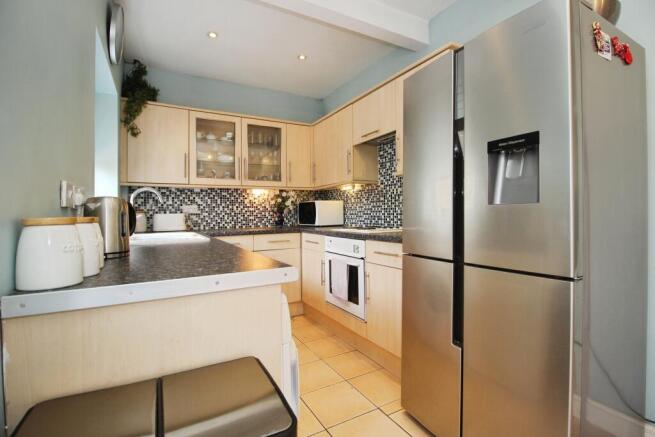 2 bed Semi-Detached for sale Image 4