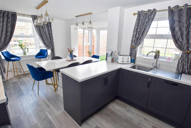 Dining Kitchen 1