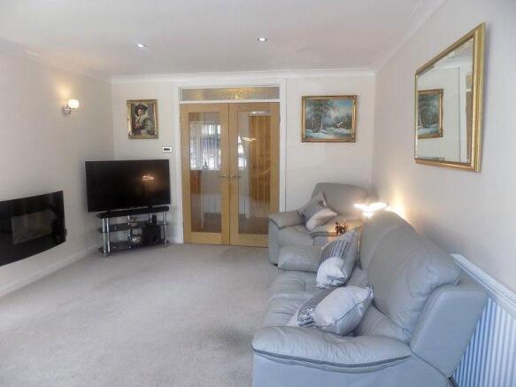 Lounge / Dining room