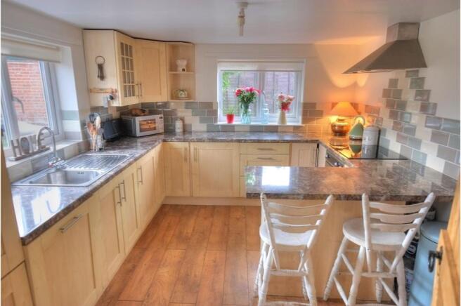 Kitchen / Breakfast