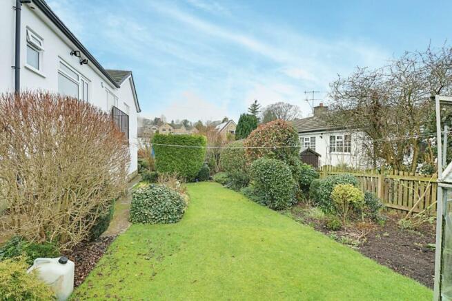 Rear Garden (2).jpg