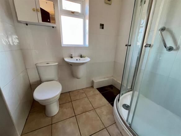 2 bed Bungalow for sale Image 11