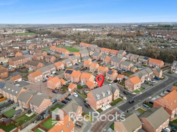 3 bed Terraced for sale Image 12