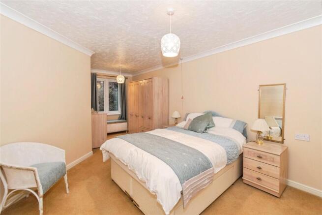 1 bed Apartment for sale Image 6