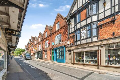 High Street, Lyndhurst, Hampshire, SO43