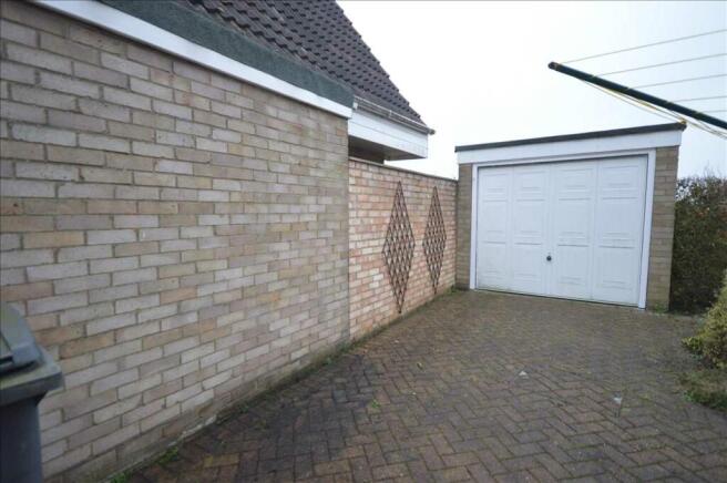 DETACHED GARAGE