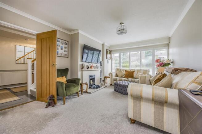 5 Cams Bay Close, Fareham-PorticoMarketing-SoldBy-