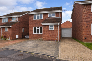 53, Paddock Drive, Springfield, Chelmsford CM1 6UX