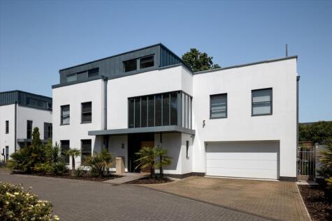 The Lyndons, Lyndhurst Road, Exeter, Devon EX2