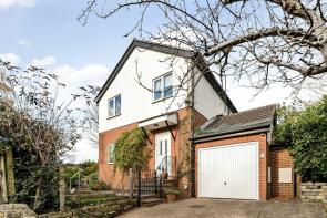 1, Lidgett Avenue, Gledhow, Leeds LS8 1PB